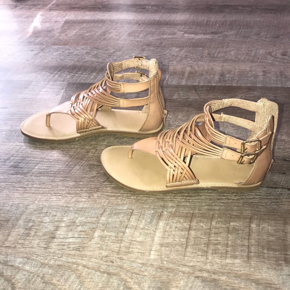 Nude Sandles